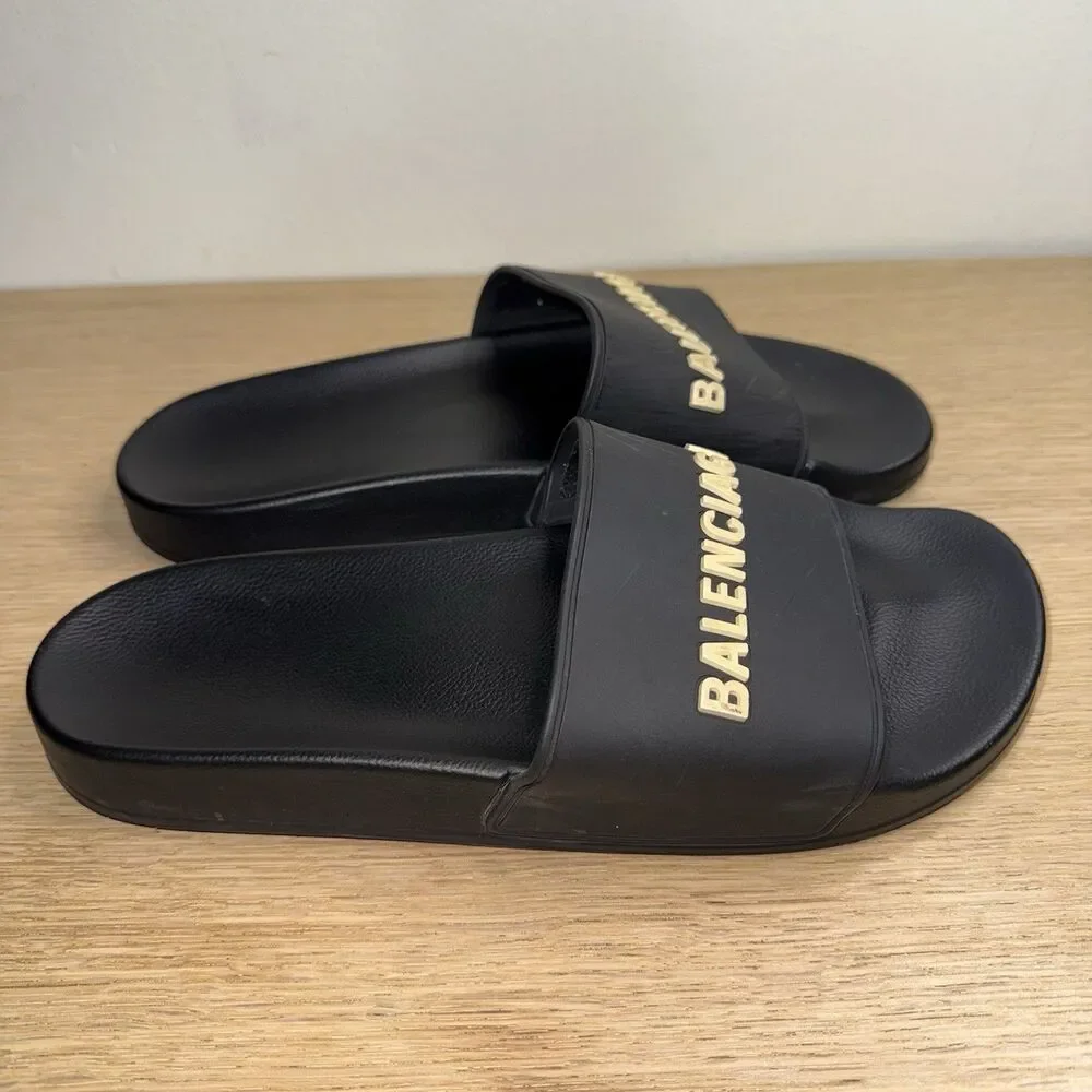 Balenciaga Pool Slides Sandals Men’s Size 8 US / 41 EU Black Rubber Logo